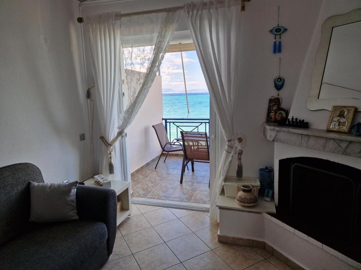 Korinthian Sea View Apartment Nerantza Luaran gambar